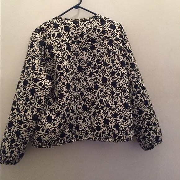 Floral bomber jacket. - Picture 2 of 3